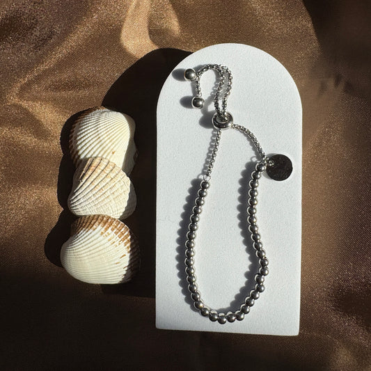 Гривна CHRISTINA